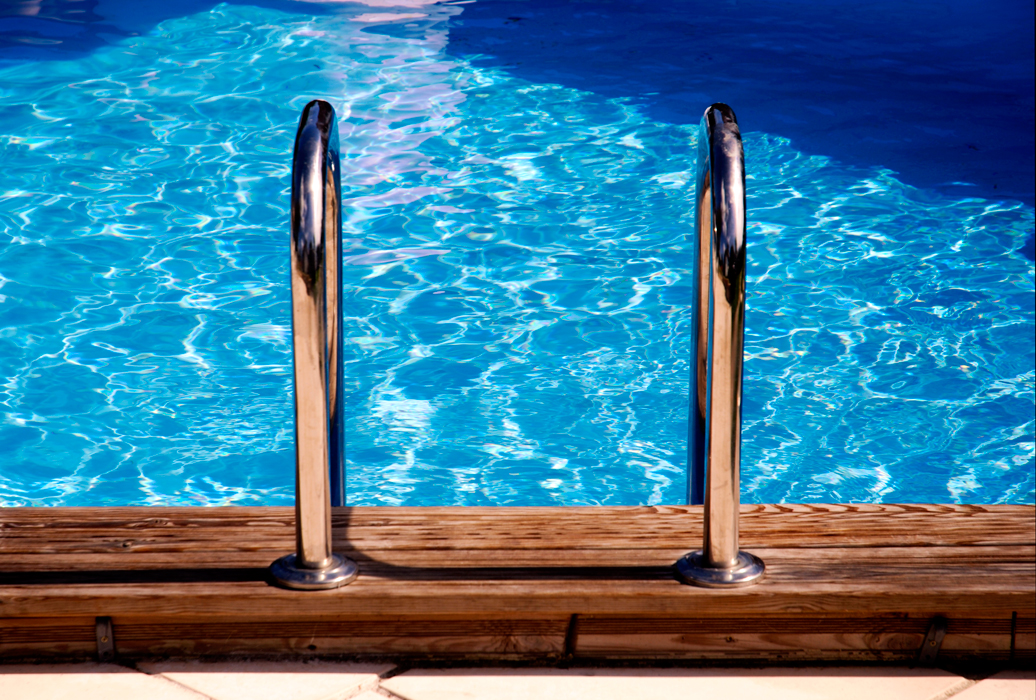 Swimming pool 10 C-type print, 51.5 x 77 cm Edition of 5