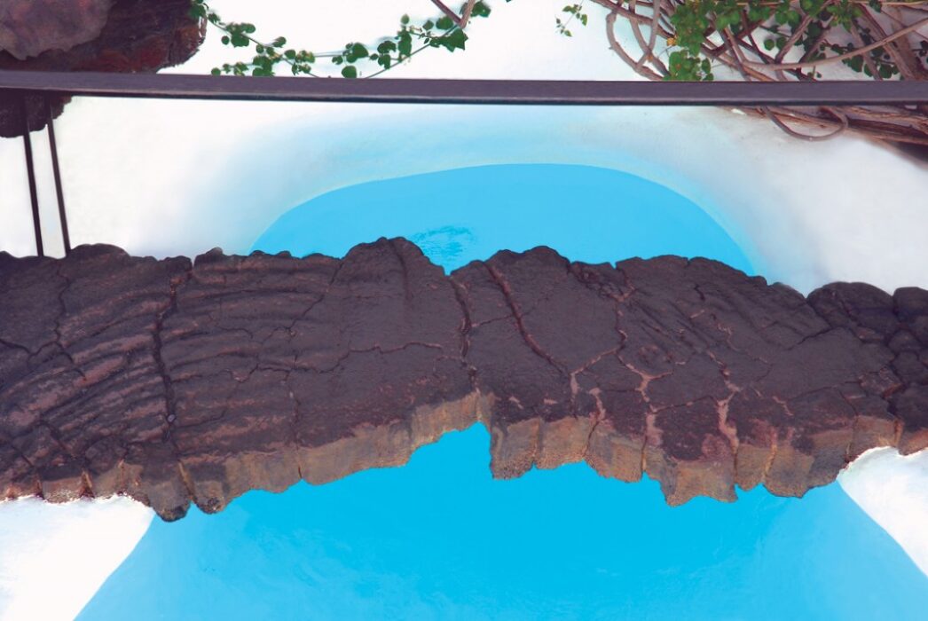 Swimming pool 3 C-type print, 51.5 x 77 cm Edition of 5